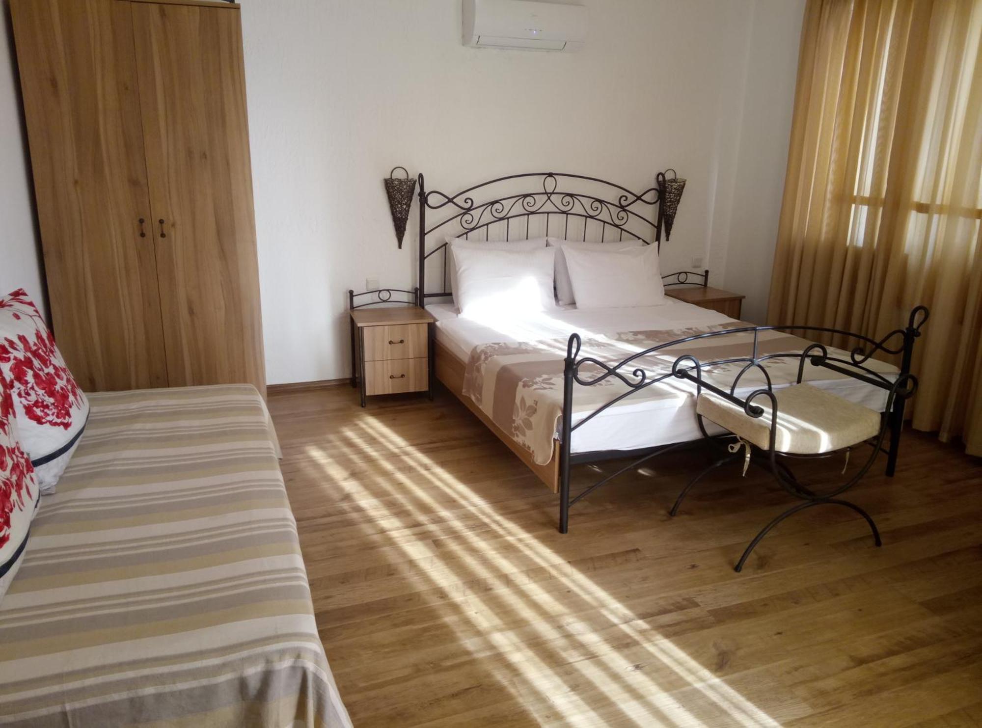 Family Hotel Bellehouse チェルノモレツ 部屋 写真
