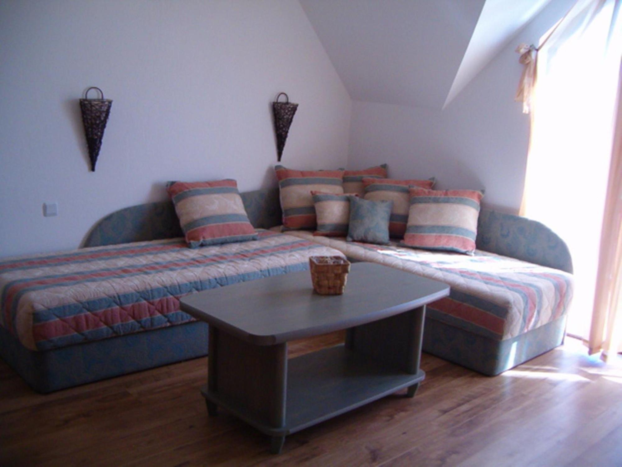 Family Hotel Bellehouse チェルノモレツ 部屋 写真